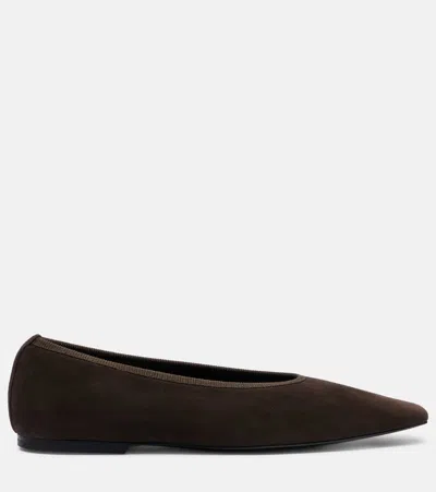 Totême Minimalist Suede Pointed-toe Flats In Black