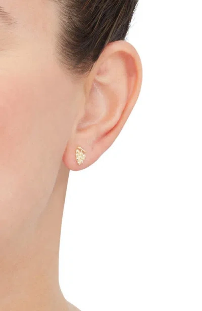 Frankie & Zoe Grape Stud Earrings In Gold