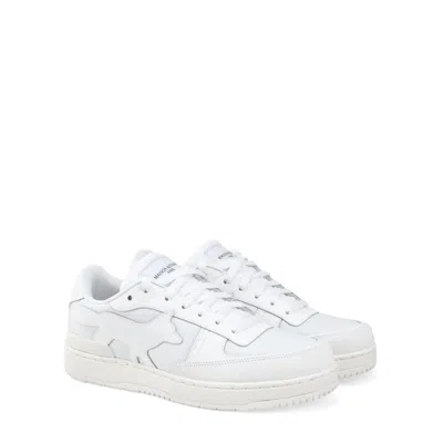 Maison Kitsuné White Chiru Sneakers In Neutral
