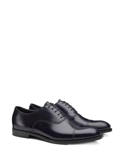 Doucal's Flat Shoes In Black
