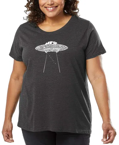 La Pop Art Plus Size Flying Saucer Ufo Word Art T-shirt In Gray