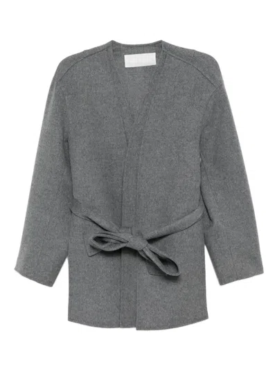 Less Layered Details Jacket In Gray