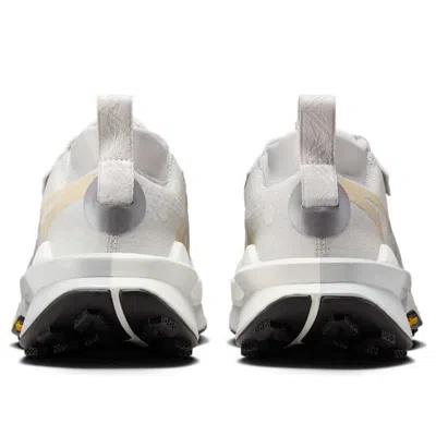 Nike Zegama 2 Trail Running Shoe In White