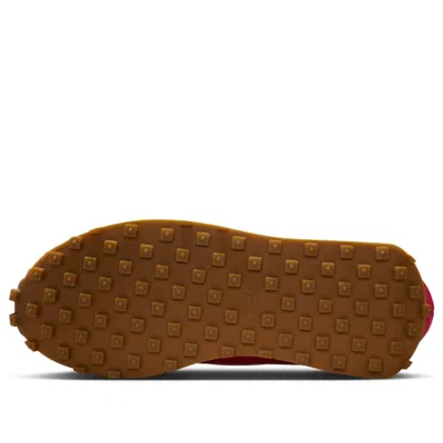 Nike Sneakers In Red