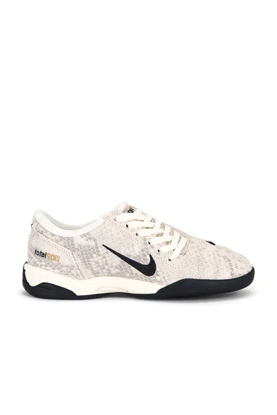 Nike T90 Se Snake-effect Leather Sneakers In Neutral