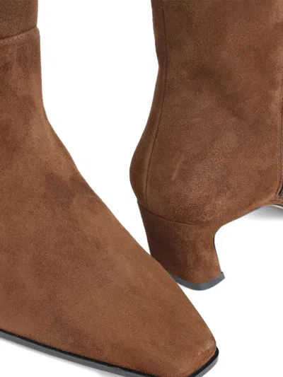 Stuart Weitzman Mid-height Suede Boots With Pointed Toe And Side Zipper In Brown