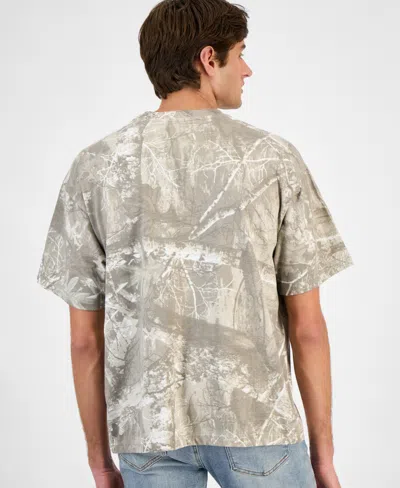 Smileyworld Men's Leafy Camo T-shirt