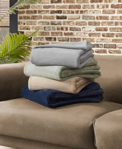 Lucky Brand Solid Plush Throw, 50" X 70" In Blue