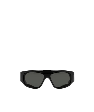 Retrosuperfuture Geometric Frame Sunglasses In Black
