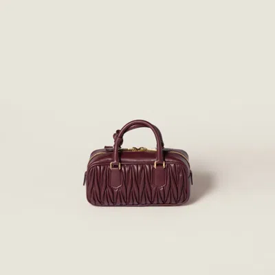 Miu Miu Borsa Arcadie In Quilted Napa. In Burgundy
