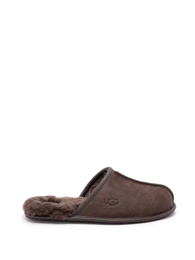 Ugg Scuff Suede Slippers In Brown