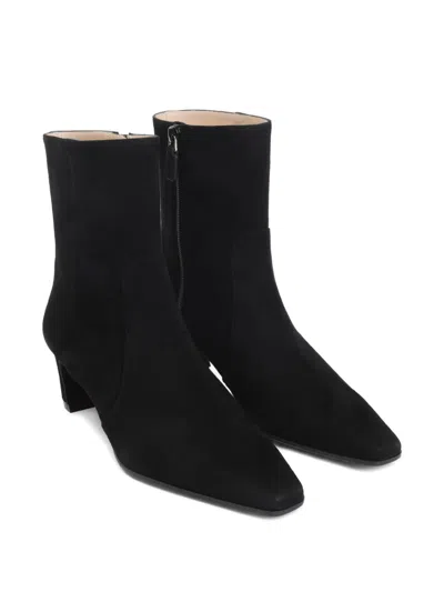 Stuart Weitzman Pointed Toe Ankle Boots With Mid-height Heel In Black