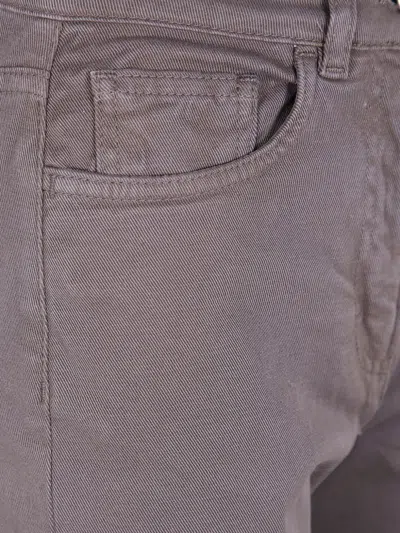 贴袋直筒牛仔裤