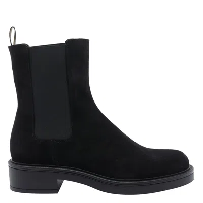 Stuart Weitzman Suede Ankle Boots Block Heel In Black