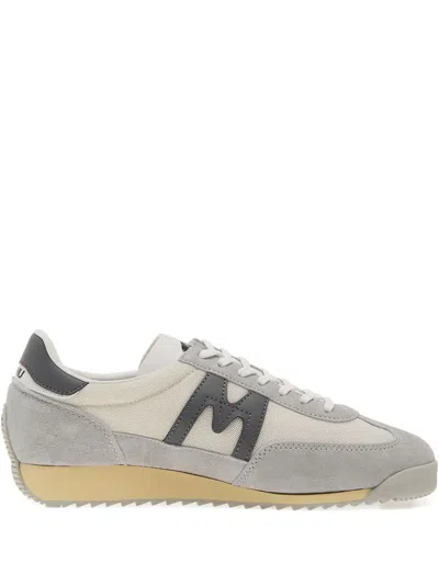 MESTARI 绒面皮运动鞋