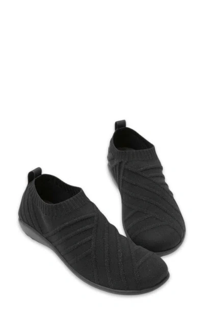 Naot Okaho Sneaker In Black