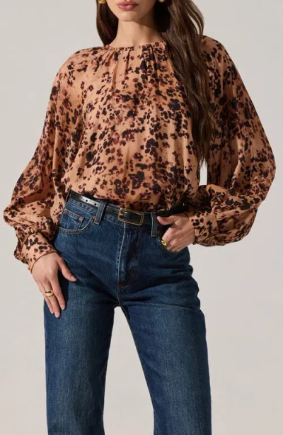Astr Reyen Leopard Ballon Sleeve Blouse In Taupe In Brown