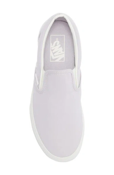 Vans Classic Slip-on Sneaker In White