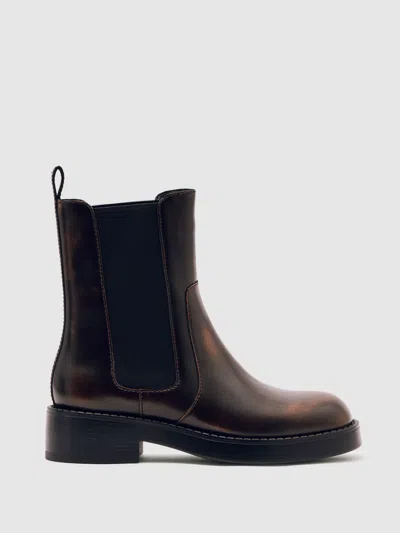 Reiss Brown Leather Chelsea Boots In Brown