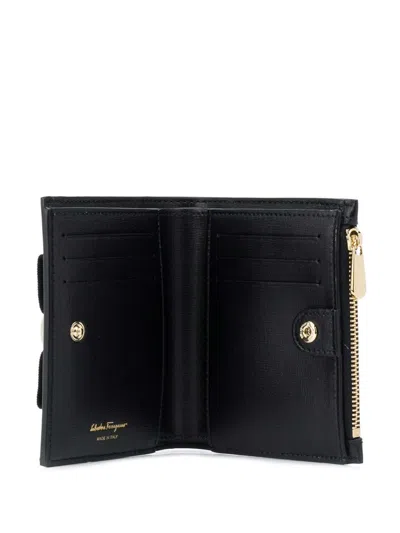 Ferragamo Bow-detail Smooth Split Calf Leather Wallet In Black