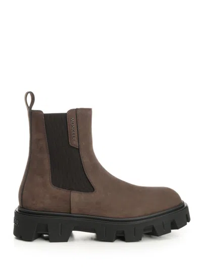 Moncler Peak City Chelsea Ankle Boots Sneakers Brown In Brown