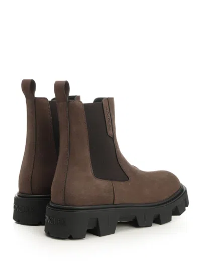 Moncler Peak City Chelsea Ankle Boots Sneakers Brown In Brown