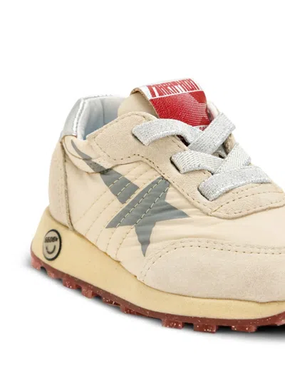 Golden Goose Star-detail Sneakers In Neutral