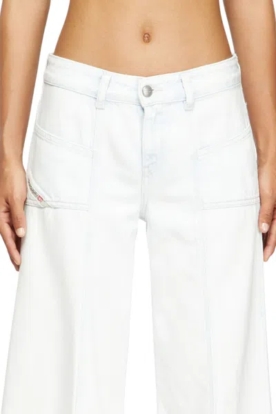 Diesel D-akii 09m08 Flared Jeans In White