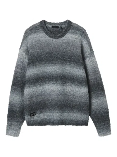 渐变色条纹毛衣