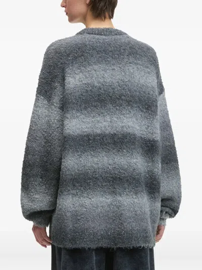 渐变色条纹毛衣