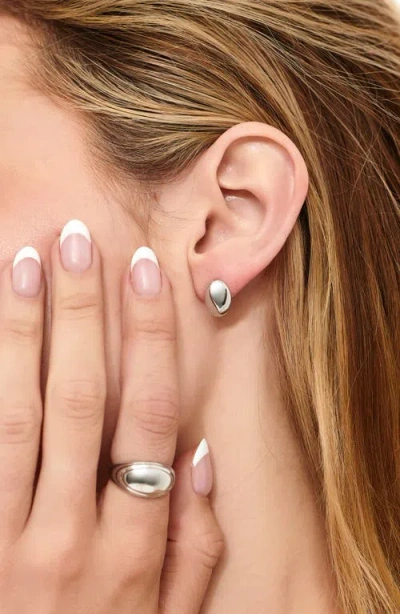 Devata Beveled Curved Dome Stud Earrings In Metallic