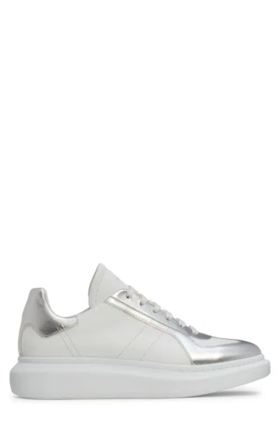 Alexander Mcqueen Trainers In White