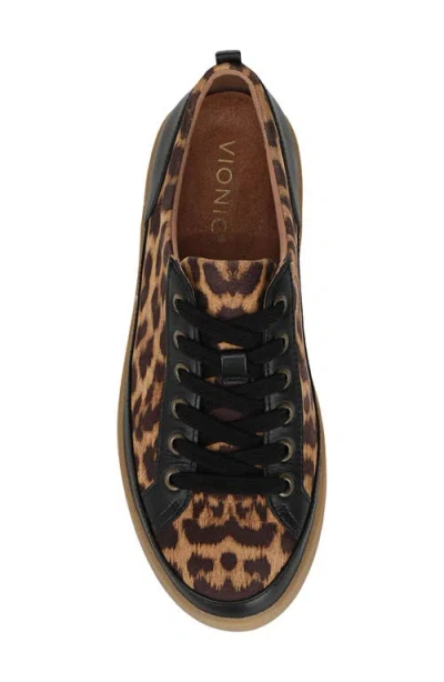 Vionic Winny Low Top Sneaker In Multi