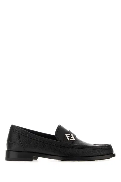Fendi Round Toe Textured Leather Loafers In Black