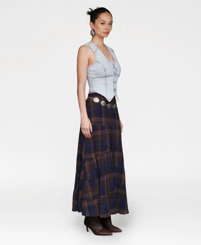 Avec Les Filles Women's Fitted Peak Hem Vest In Blue