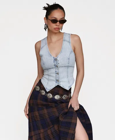 Avec Les Filles Women's Fitted Peak Hem Vest In Blue