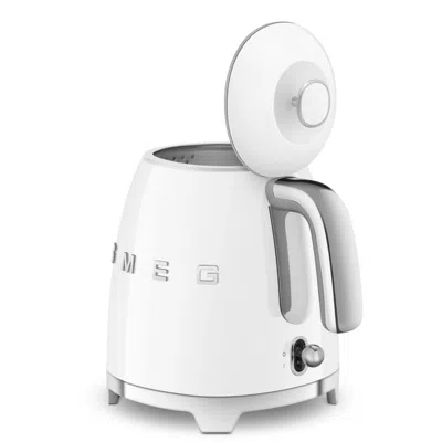 Smeg Mini Electric Kettle In White