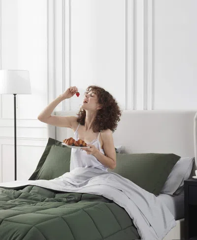 Nestl Luxury Soft Reversible 7-pc. Comforter Set, Queen In Green