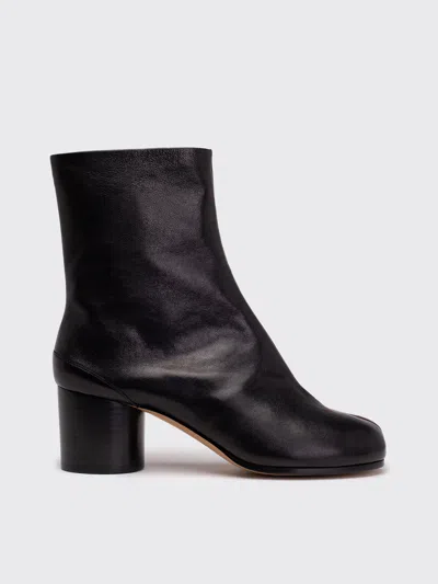 Maison Margiela Tabi Split-toe Leather Ankle Boots In Black
