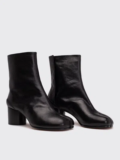 Maison Margiela Tabi Split-toe Leather Ankle Boots In Black