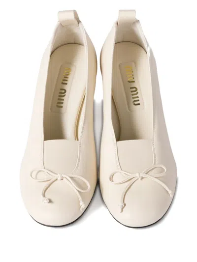 Miu Miu 65mm Élan Bow-embellished Block-heel Pumps In Neutral