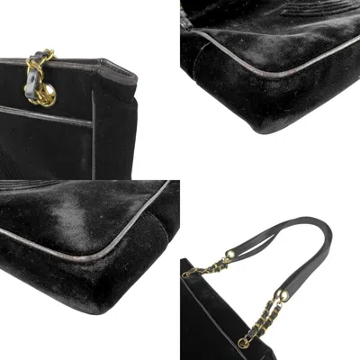 Pre-owned Chanel Black Velvet Shoulder Bag ()