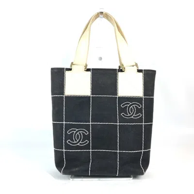 Pre-owned Chanel Black White Canvas Handbag Tote Bag ()