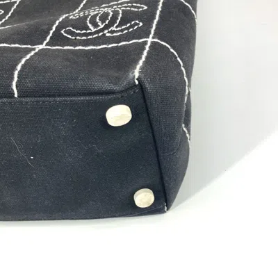 Pre-owned Chanel Black White Canvas Shoulder Bag Tote Bag ()