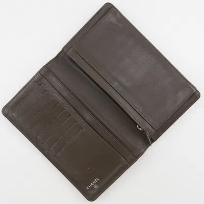 Pre-owned Chanel Bronze Leather Long Wallet (bi-fold) () In Brown