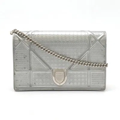 Pre-owned Dior Christian  Silver Patent Leather Clutch Bag Pochette ()