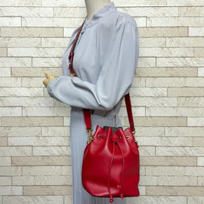 Pre-owned Fendi Red Color Leather Shoulder Bag ()