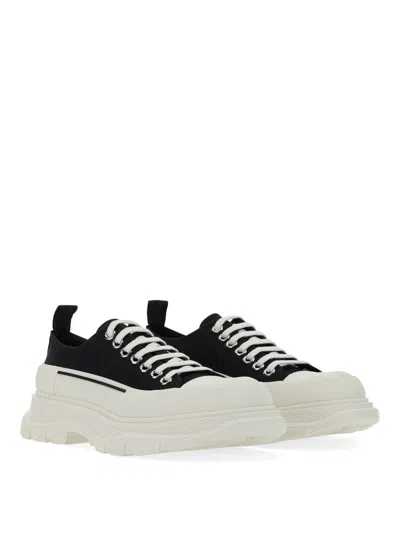 Alexander Mcqueen Sneakers Mcqueen Men Color Black