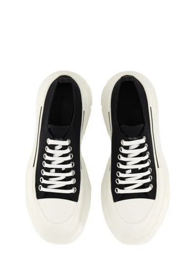 Alexander Mcqueen Sneakers Mcqueen Men Color Black