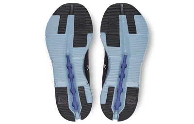 On Running Cloudnova 'eclipse Chambray' In Blue